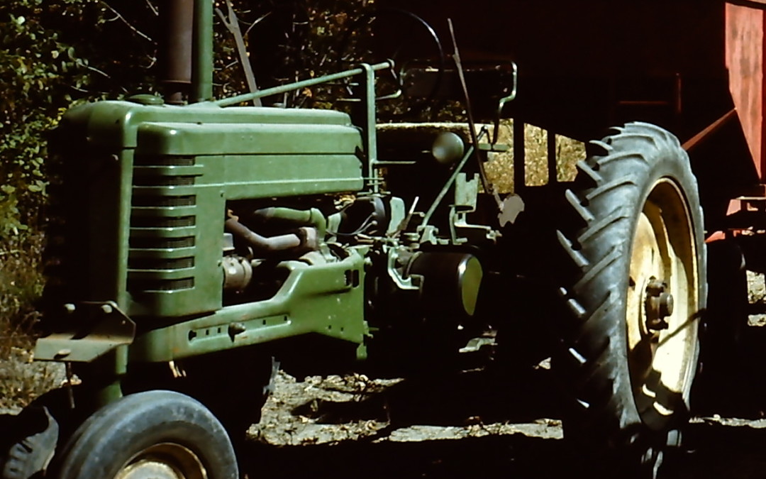 Our John Deere B tractor